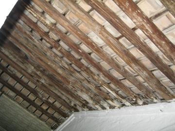 Before repair - No. 8, San Lau Street