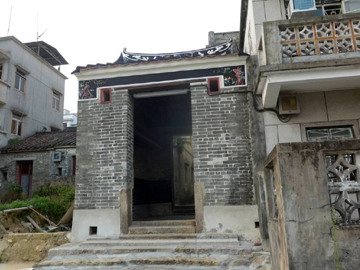 維修後 - 輞井圍圍門