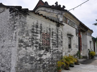 Before repair - Yuen Kwan Tai Temple – 3rd application 1