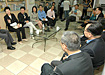 Secretary for Development visits Sham Shui Po - Photo3