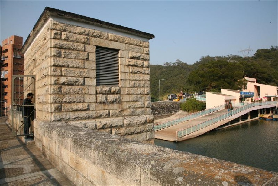 Wong Nai Chung Reservoir - Valve House (1899)