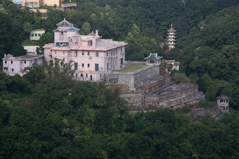 The Secretary for Development, Mrs Carrie Lam, today (January 25) announced that Ho Tung Gardens at 75 Peak Road be a proposed monument. Picture shows the outlook of Ho Tung Gardens.