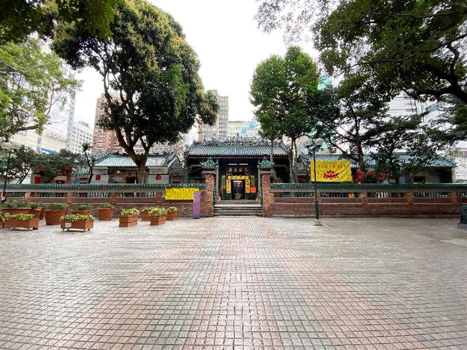 The Government today (May 22) announced that the Antiquities Authority (i.e. the Secretary for Development) has declared the masonry bridge of Pok Fu Lam Reservoir, the Tung Wah Coffin Home, and Tin Hau Temple and the adjoining buildings as monuments under the Antiquities and Monuments Ordinance. Photo shows the front elevation of Tin Hau Temple and the adjoining buildings.