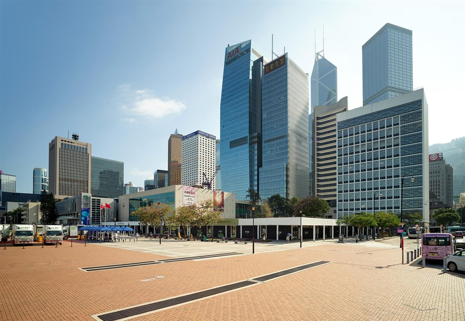 The Government today (May 20) gazetted a notice announcing that the Antiquities Authority (i.e. the Secretary for Development) has declared Jamia Mosque and Hong Kong City Hall in Central, and Lui Seng Chun in Mong Kok as monuments under the Antiquities and Monuments Ordinance. Photo shows the general view of Hong Kong City Hall, comprising the Low Block, the Memorial Garden and the High Block.